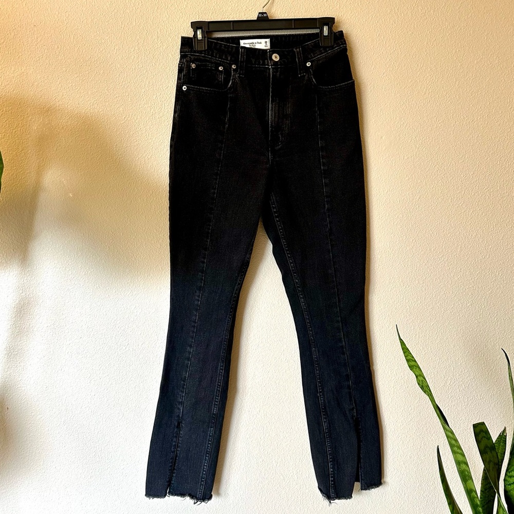 Abercrombie & Fitch Black Jeans curve love size 26 size 2